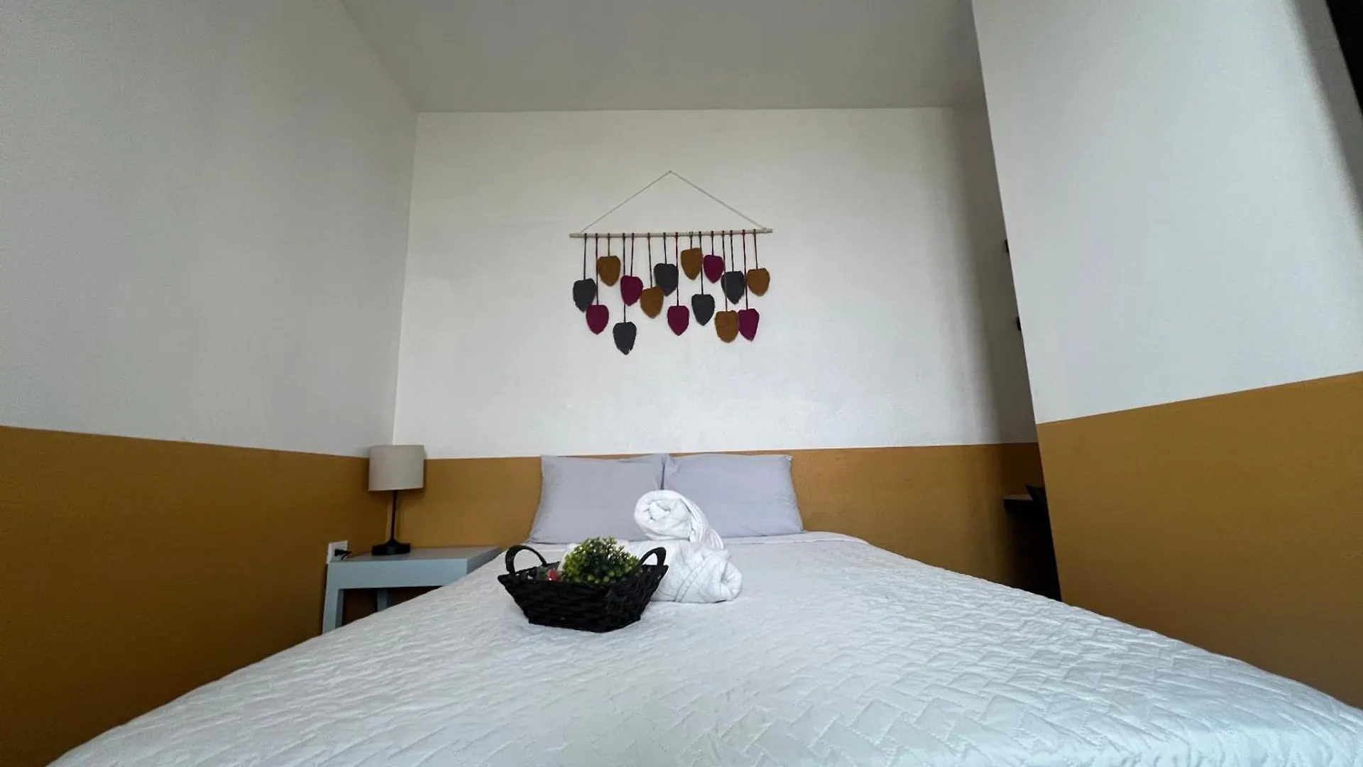 Casa Del Viajero Antigua Otel Konukevi